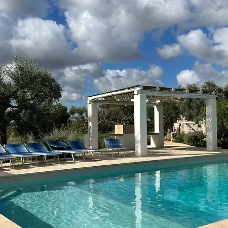 Semesterbostad Trullo Gemelli *