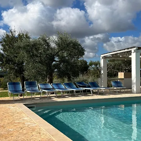 Semesterbostad Trullo Gemelli