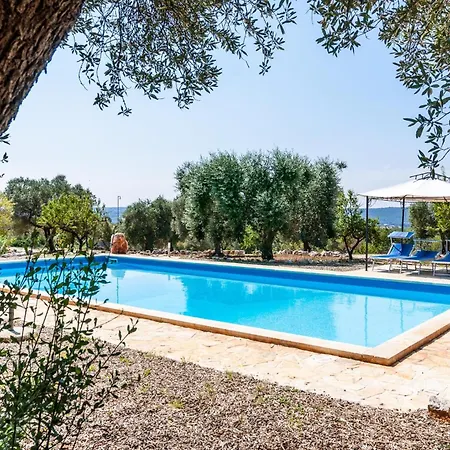 Trullo Gemelli Castellana Grotte